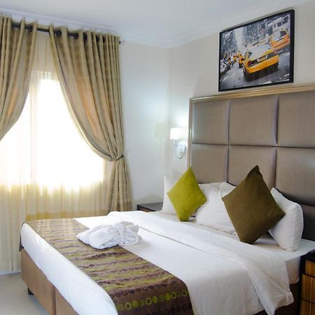 Class Suites Ikeja Exterior foto